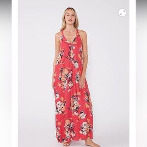 Lovestitch -Sanni tropical Maxi Dress